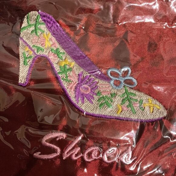 Package of three wine color shoe and/or lingerie drawstring bags - Picture 3 of 8